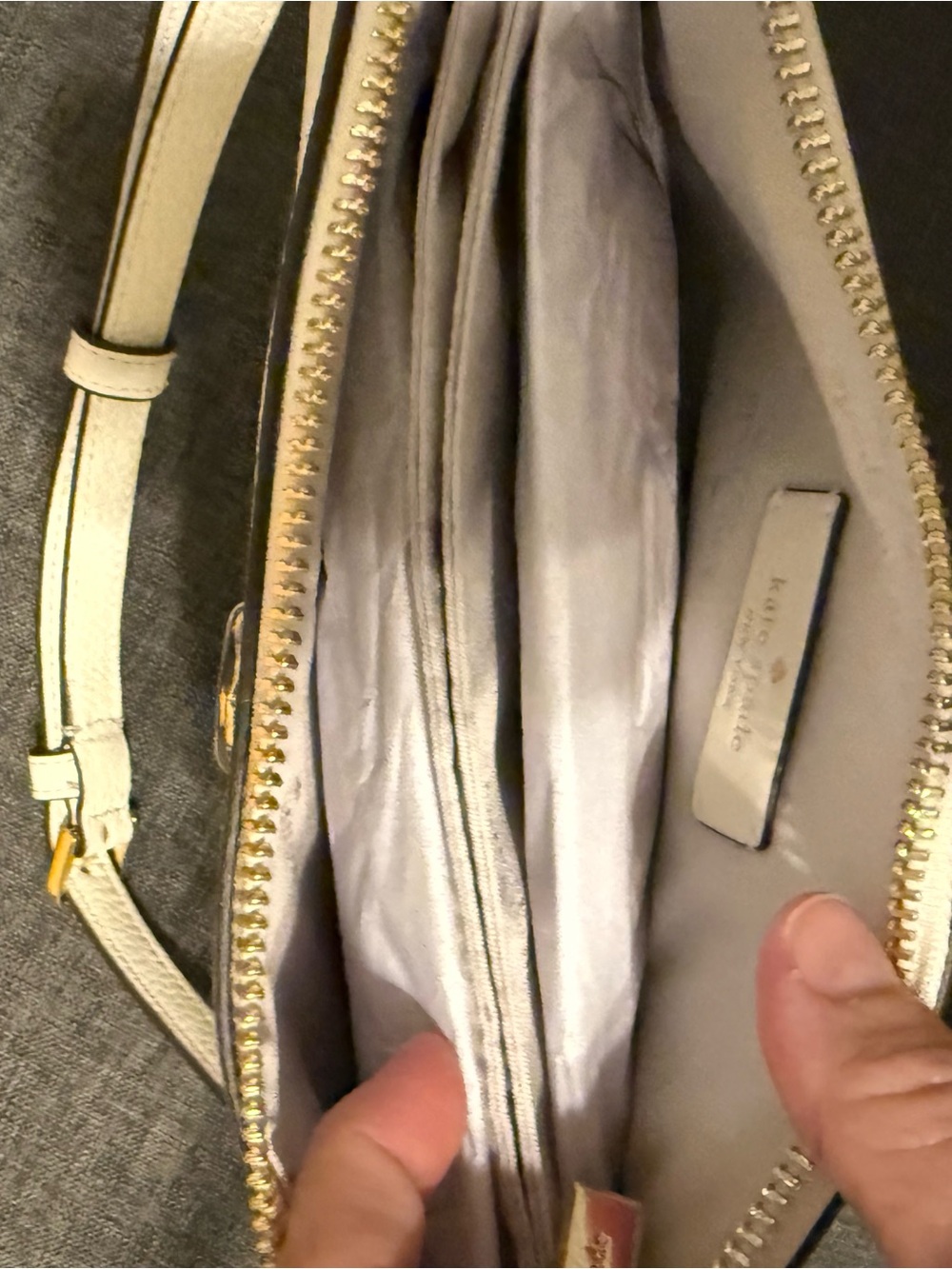kate spade Kayla triple crossbody Cream white Leather with Gold Accent NWT - Picture 10 of 10